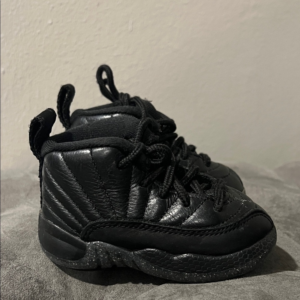 Jordan Kids Utilty 12’s Black Sneakers